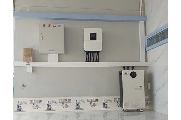 hệ thống pin lưu trữ